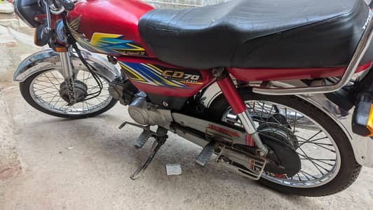 Honda 70/ 2021 one hand use