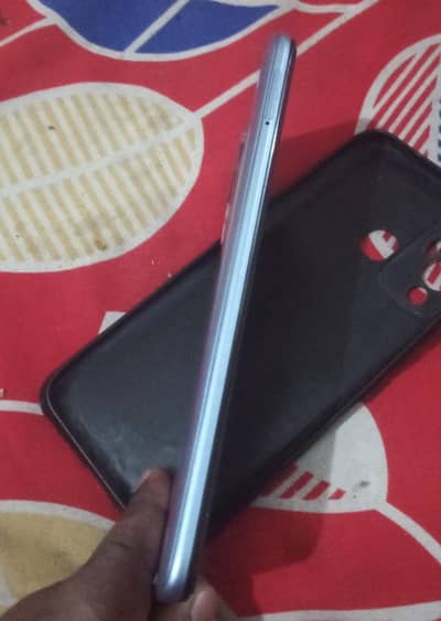 Infinix Hot 12