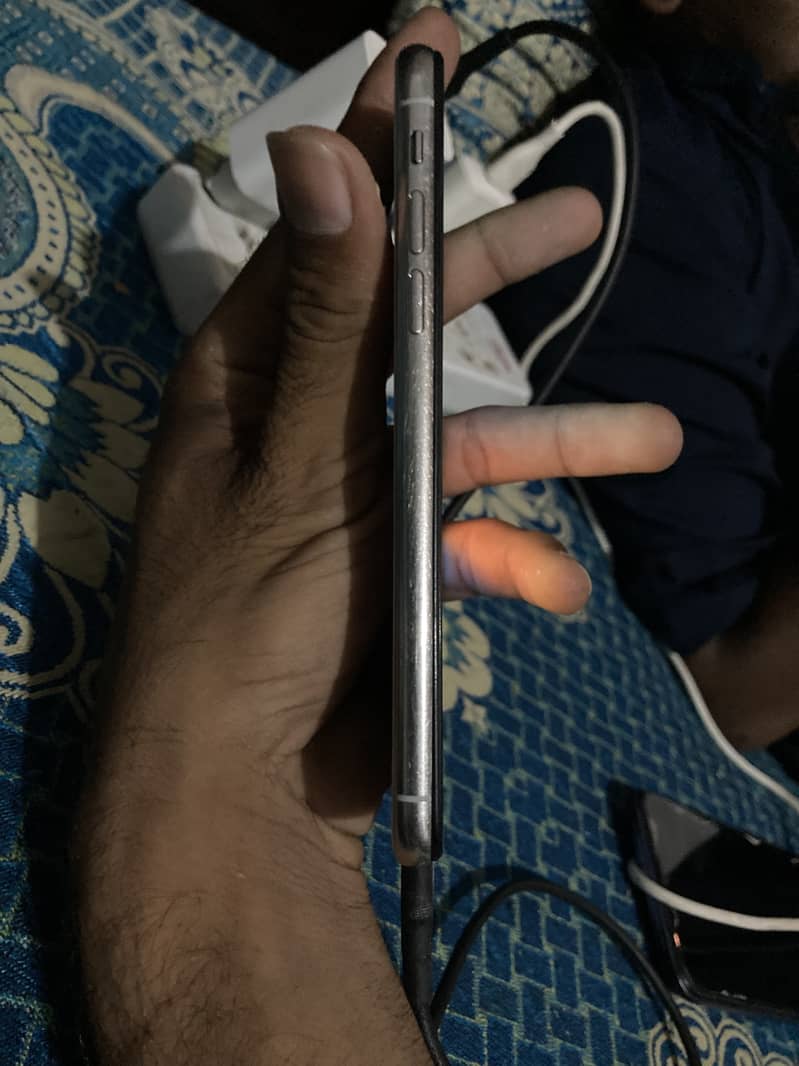 Apple iPhone X 2