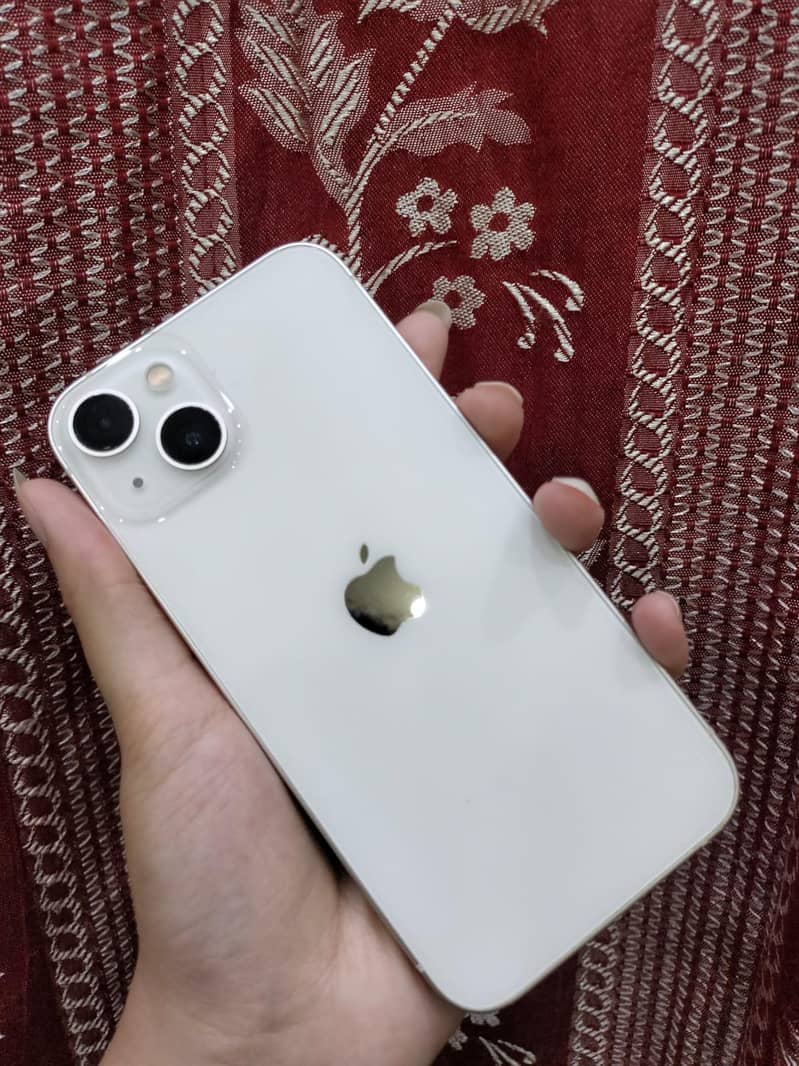 Apple iPhone 13 3