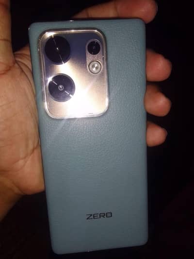 Infinix Zero 30