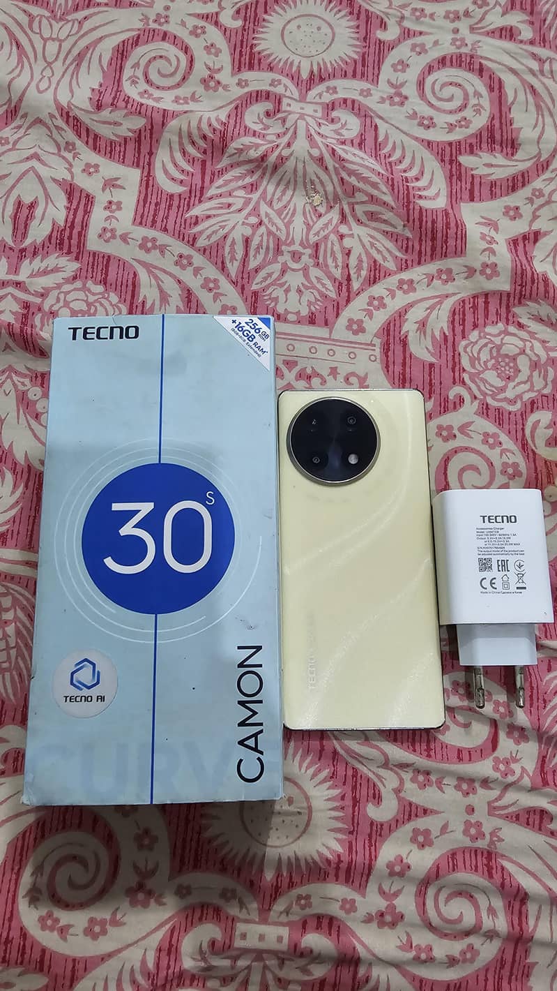 Tecno CAMON 30S 0
