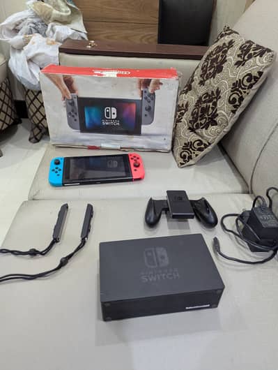 Nintendo Switch - Free Games Included