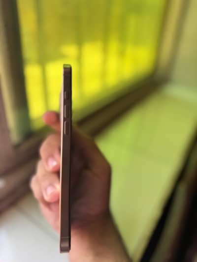 Apple iPhone 16 Pro Max JV