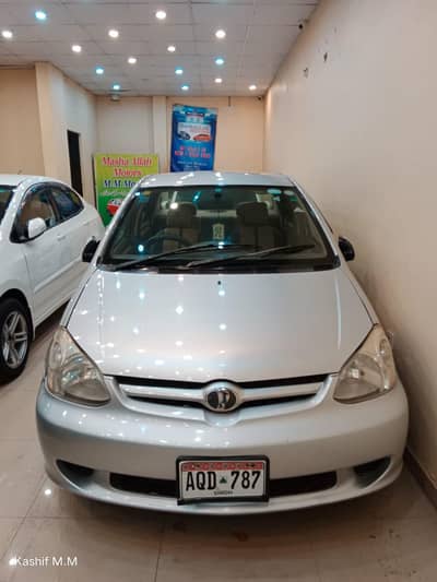 Toyota Platz 2006