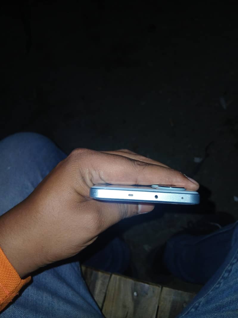 oneplus ace 2v 3