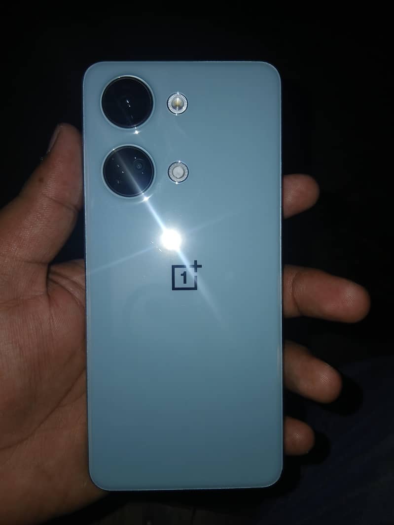 oneplus ace 2v 7