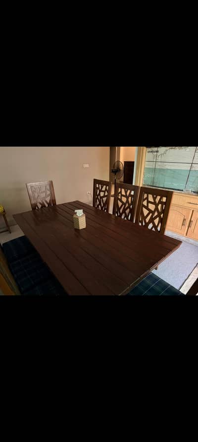 8 seater dining table