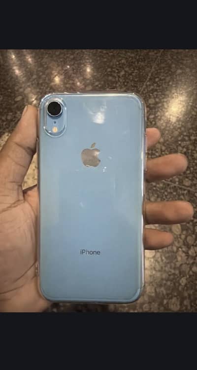 Apple iPhone XR
