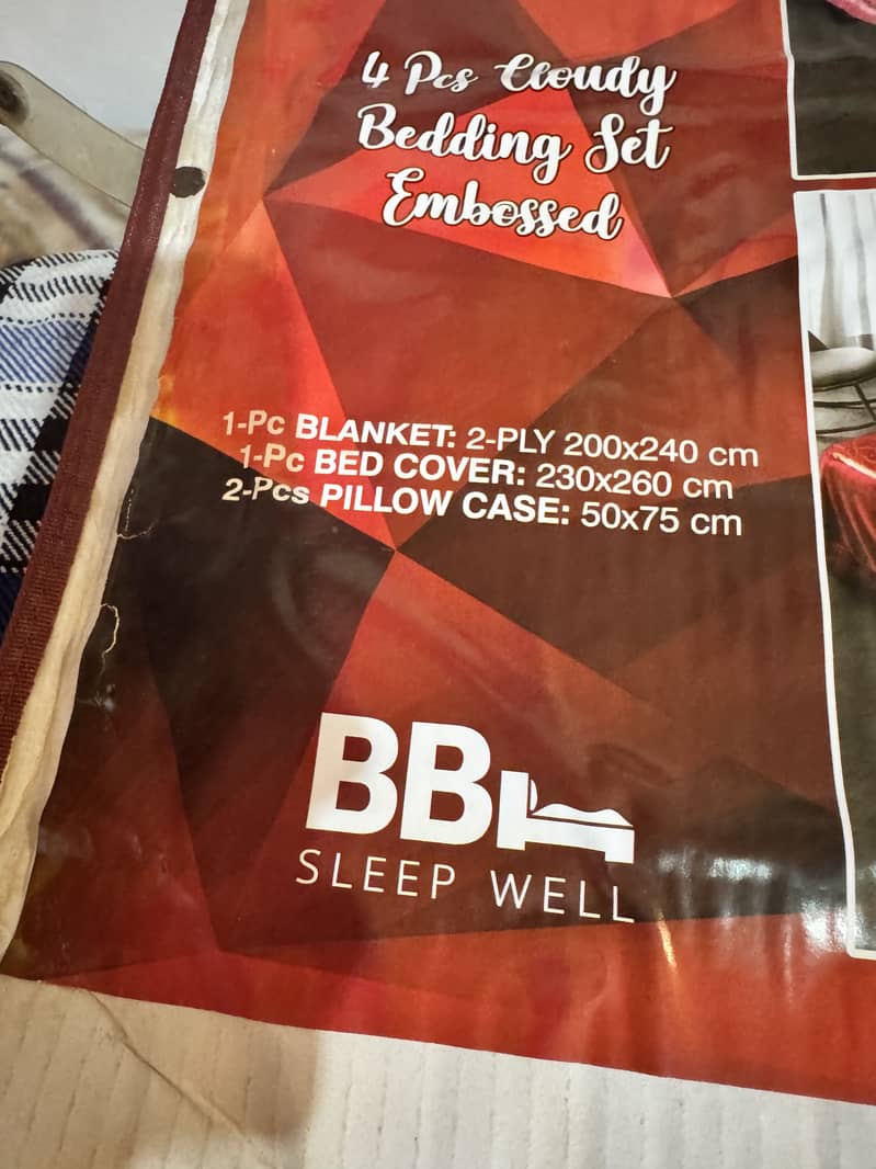 Elite cloudy 4 pc cloudy bedding embossed 2
