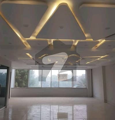 5 MARLA BRAND NEW FIRST FLOOR HALL FOR RENT IN BAHRIA TOWN LAHORE