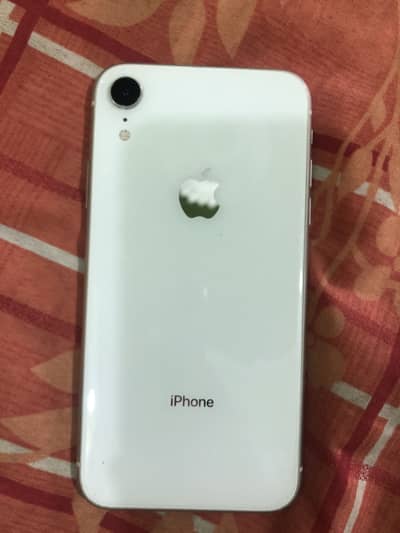 Apple iPhone XR