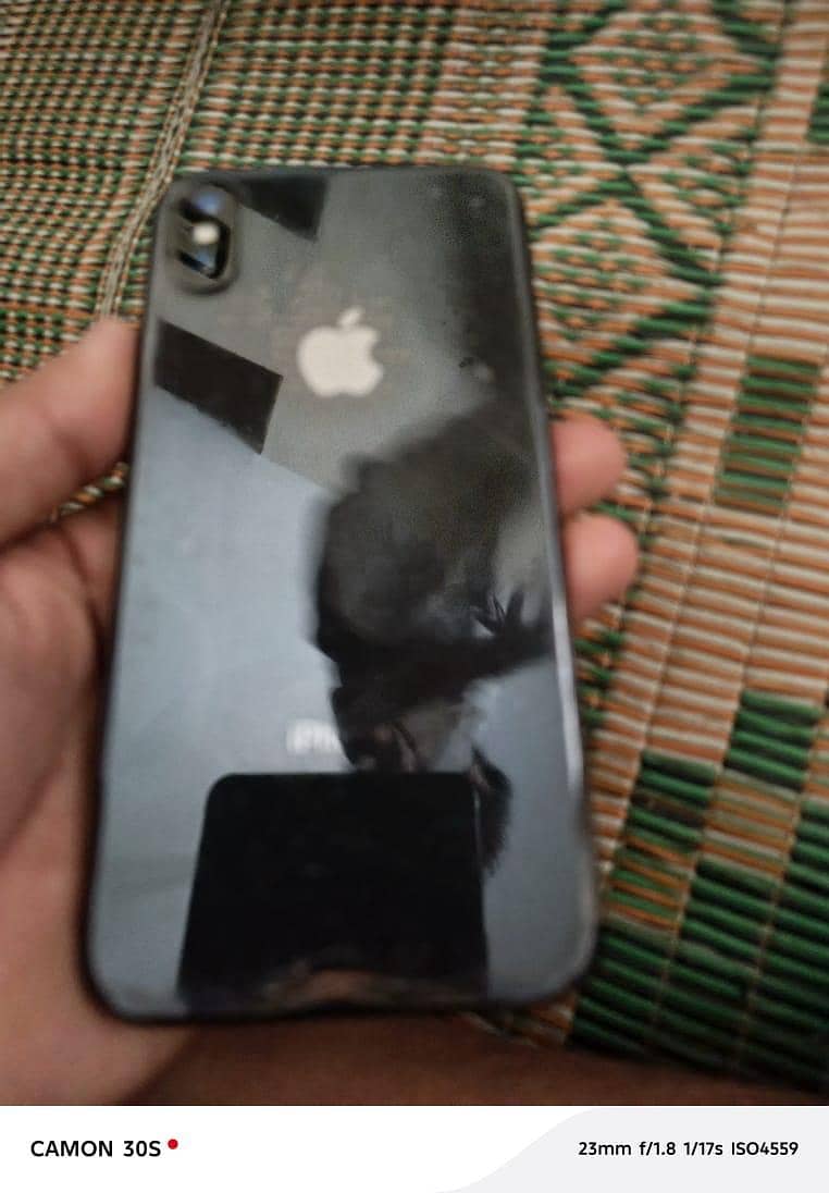 Apple iPhone X 2