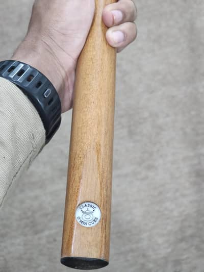 O'min Classic Brand New 2 Piece Cue