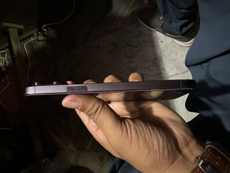 Iphone 14Pro Max 3