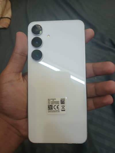 Samsung S25 FE  8/256 white colour