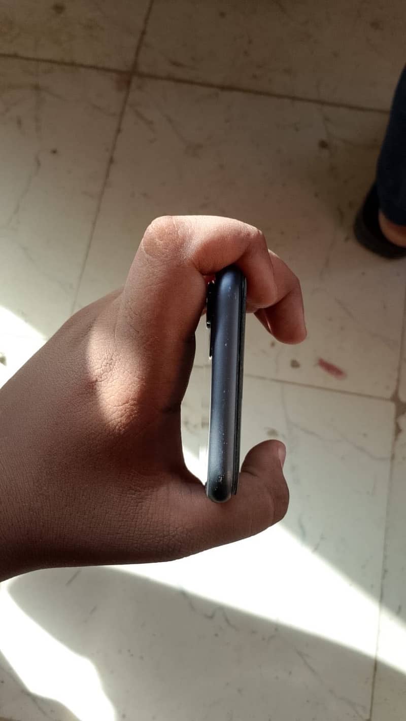 Apple iPhone 11 2