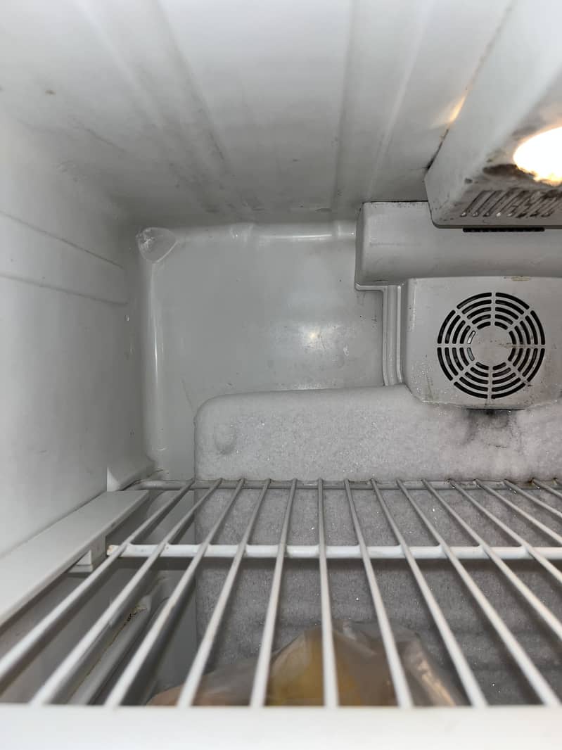 Dawlance fridge 6