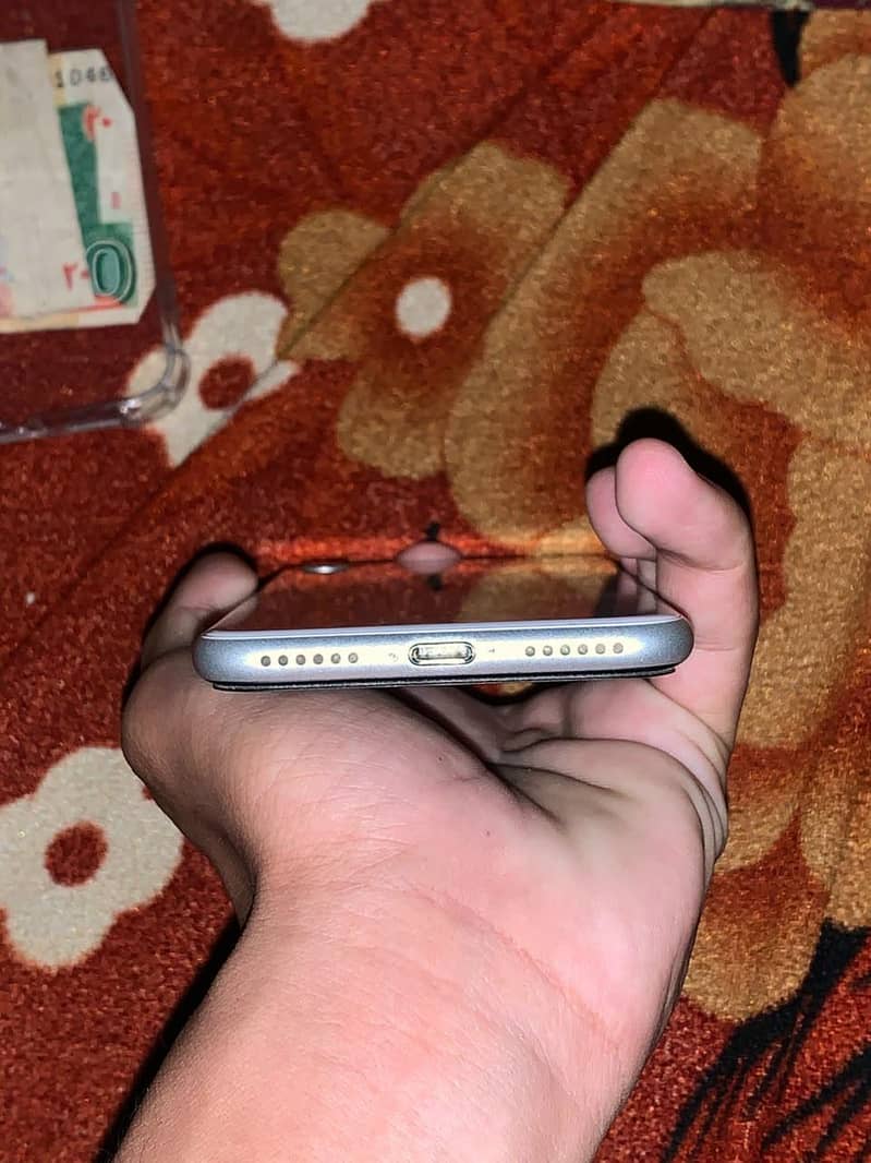 iPhone SE 1