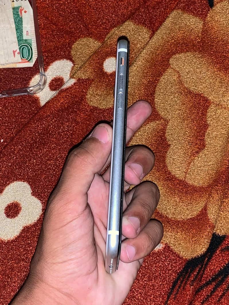 iPhone SE 2