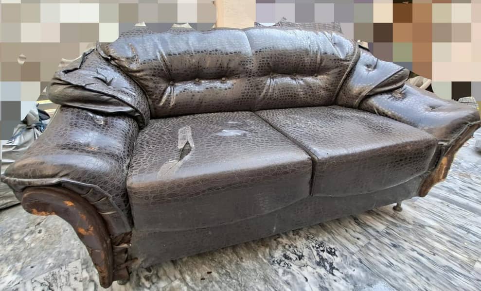 used leather sofa 0