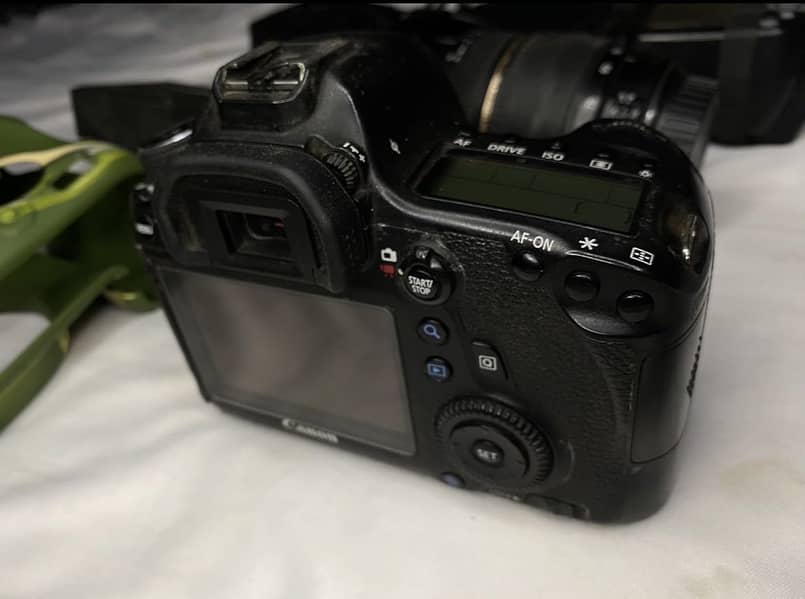Canon EOS 6D Full Frame DSLR Camera with Box 0