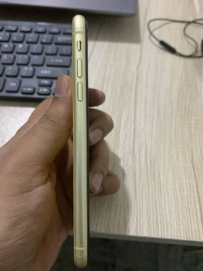 I Phone XR JV 128GB Health 80