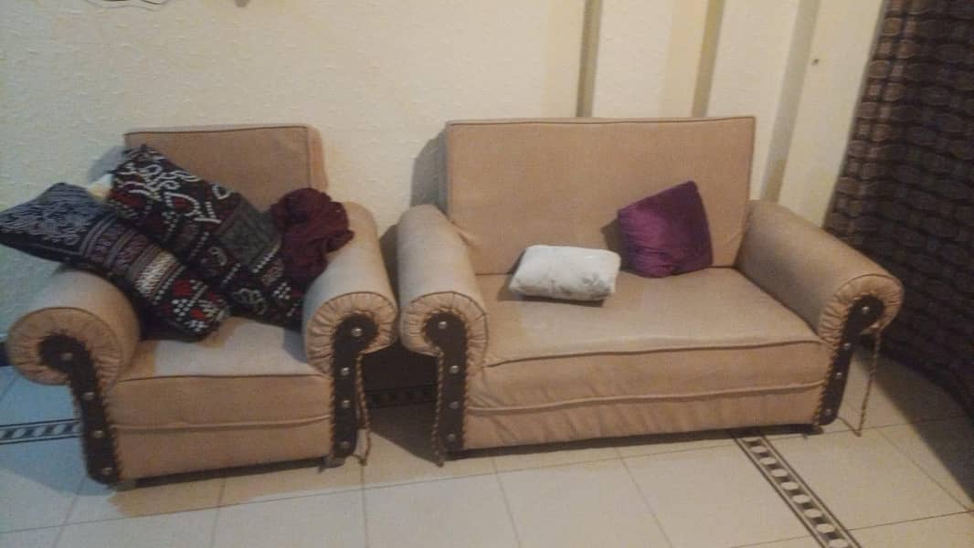 sofa set 0