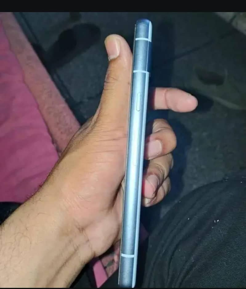 Google pixel 7a 3