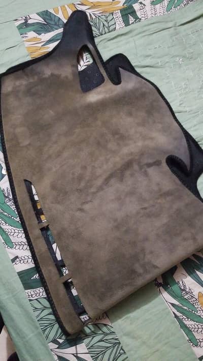 Dashboard mat