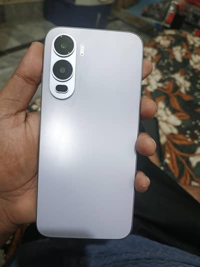 itel city 200  10 by 10
