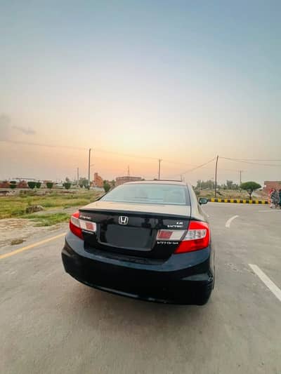 Honda civic UG 2015 model