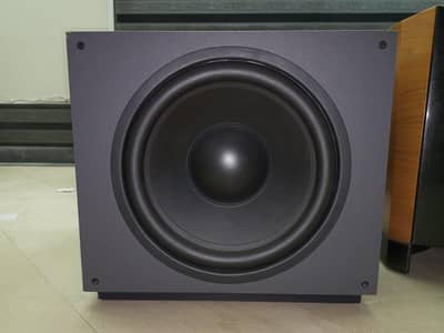 Jamo subwoofer (Klipsch, denon, marantz, focal, svs, pioneer, jbl, )