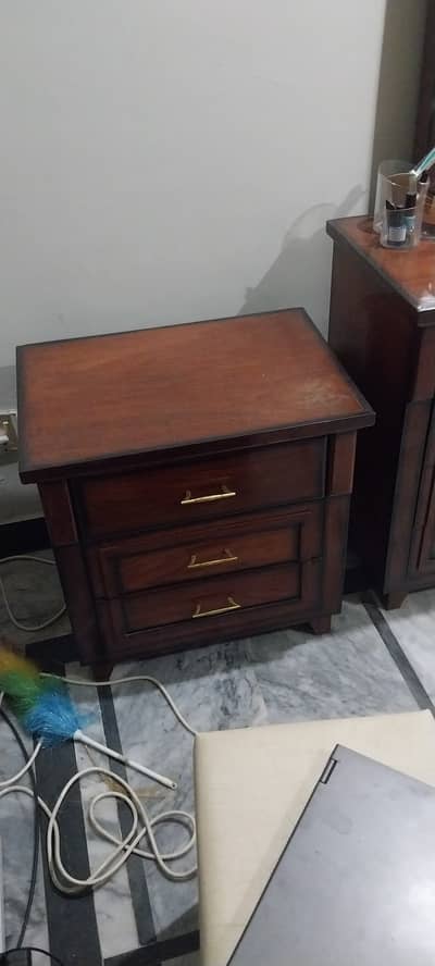 Beautiful Diyar wood king bed set