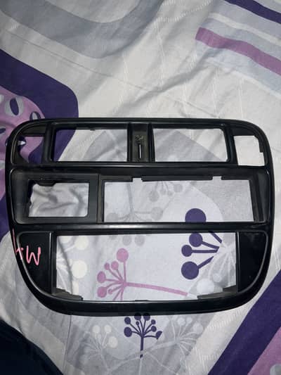 Civic 2000 centre panel