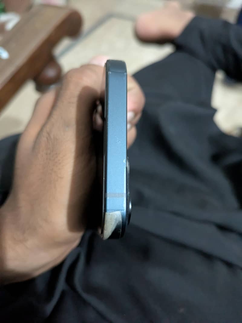iphone 13 4