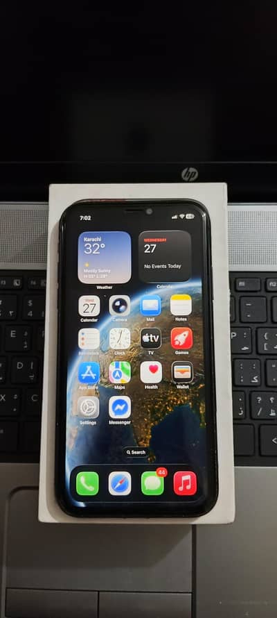 Apple iPhone 11