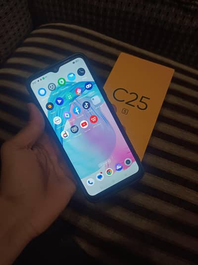 realme c25s 4/64 6000 mah bettery