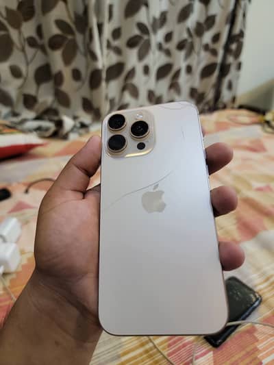 Apple iPhone 16 Pro Max