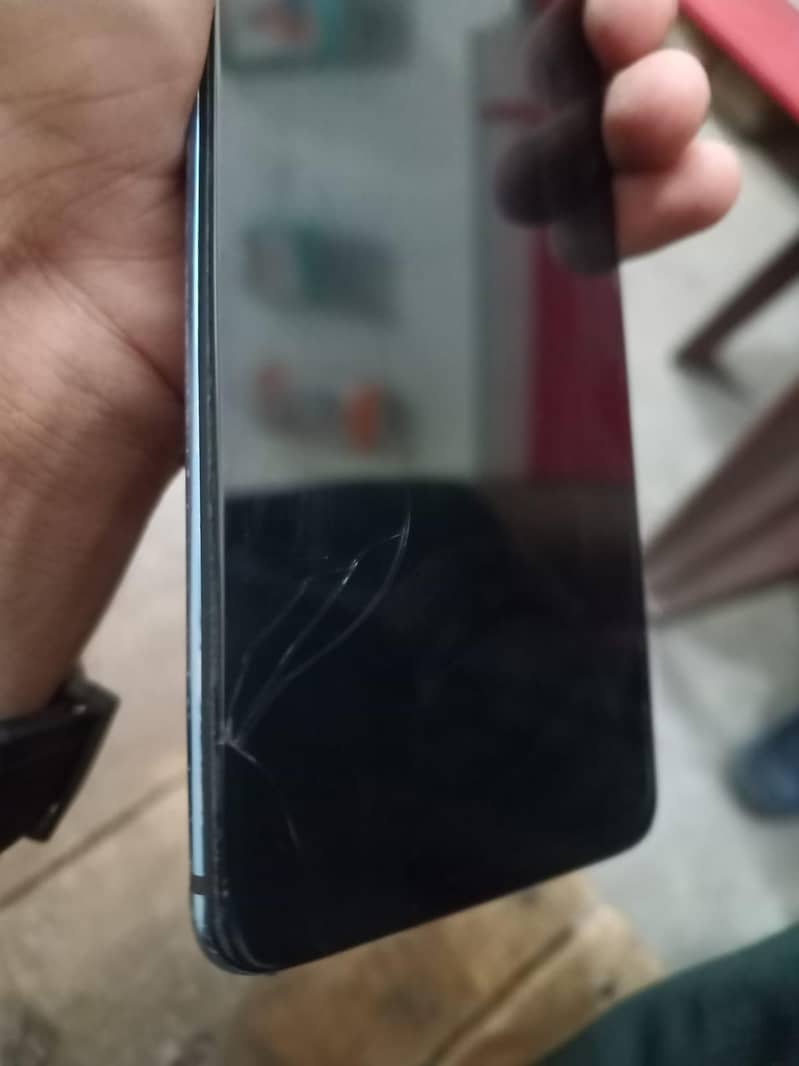 one plus 7t only panel 1