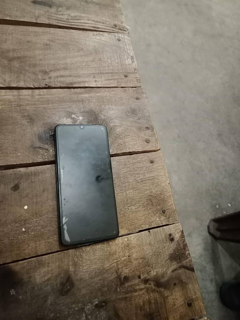 one plus 7t only panel 2