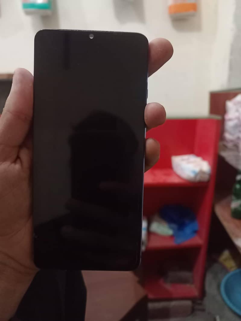 one plus 7t only panel 3