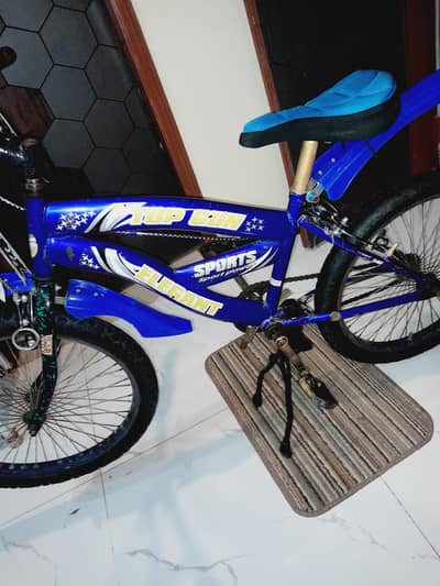 kids cycle in blue colour