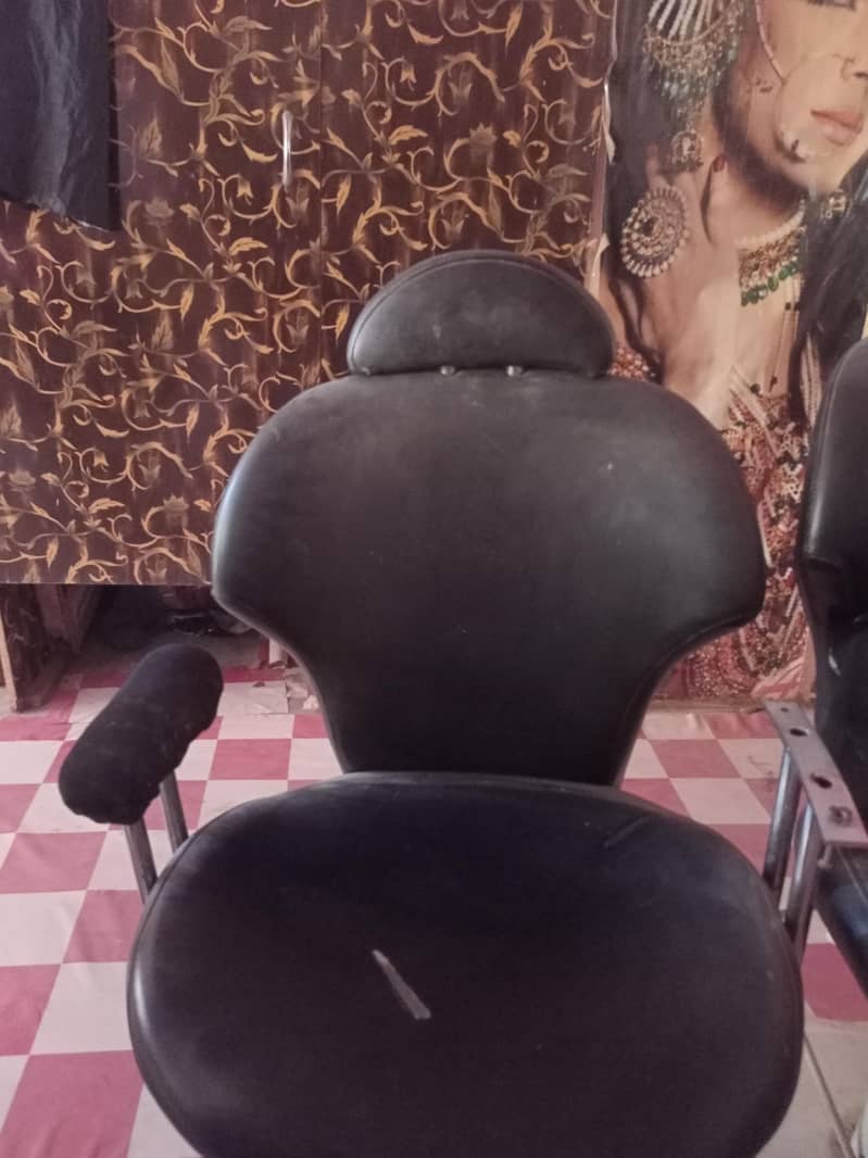 Salon setup 16