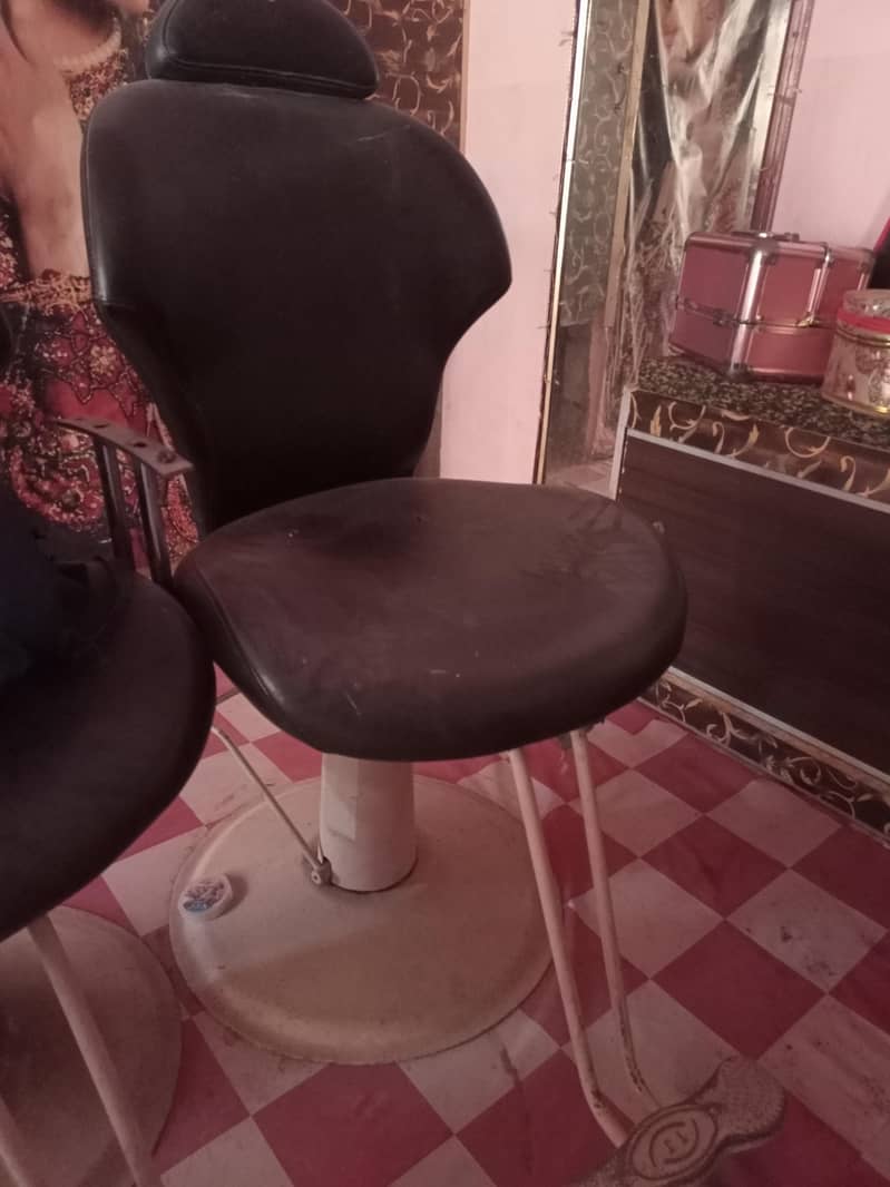 Salon setup 18