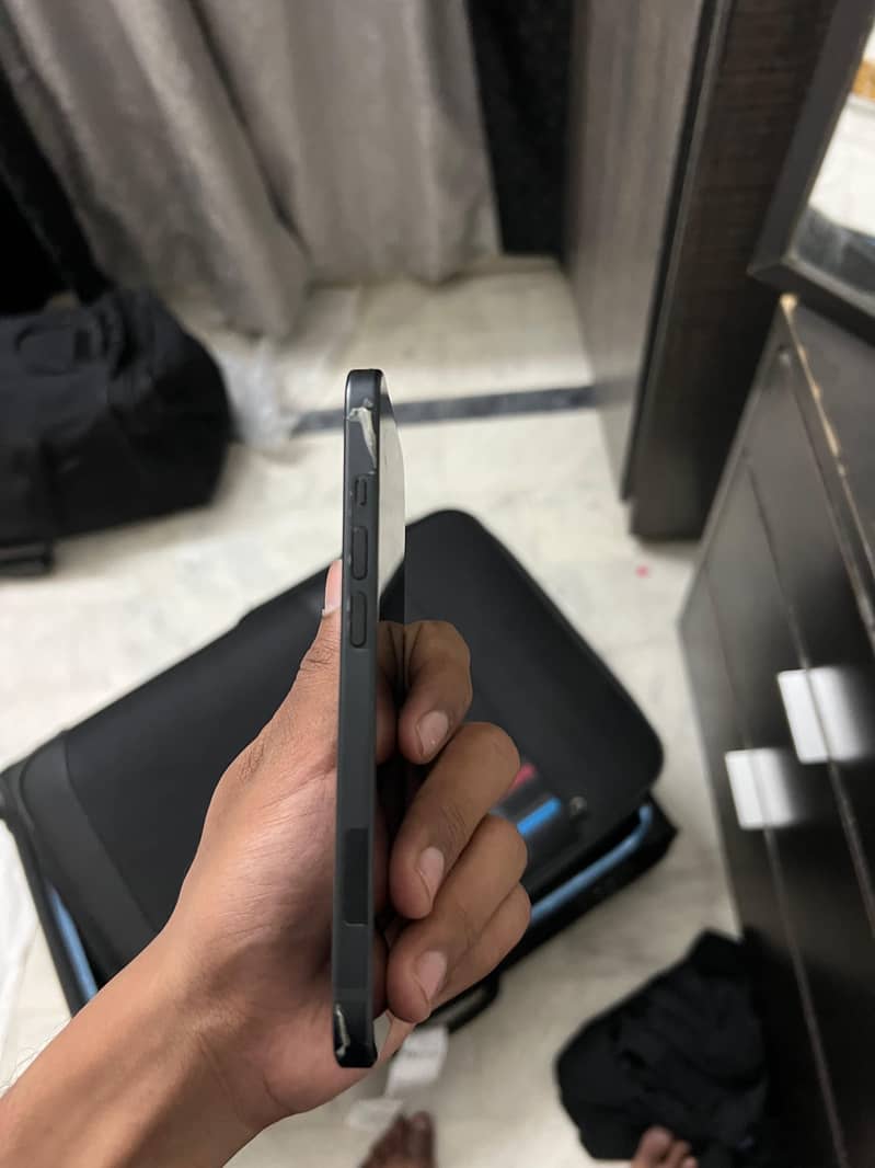 Apple iPhone 15 1