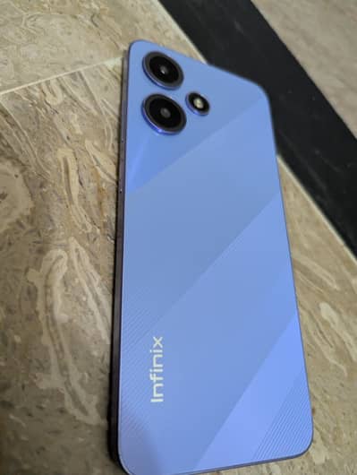 Infinix Hot 30 Play