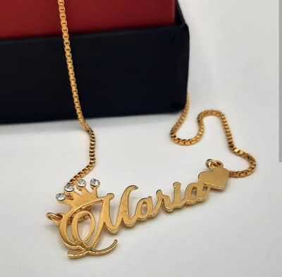 CUSTOMIZE NAME LOCKET