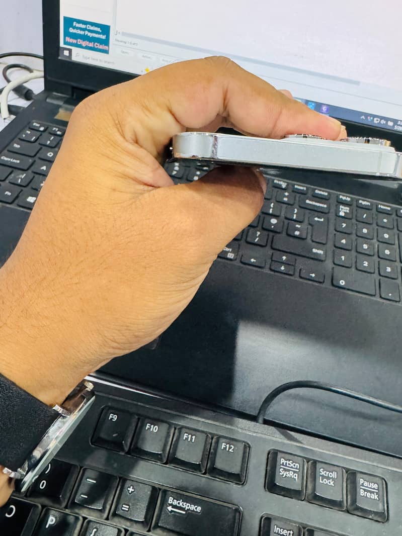 iPhone 14 Pro Max 5