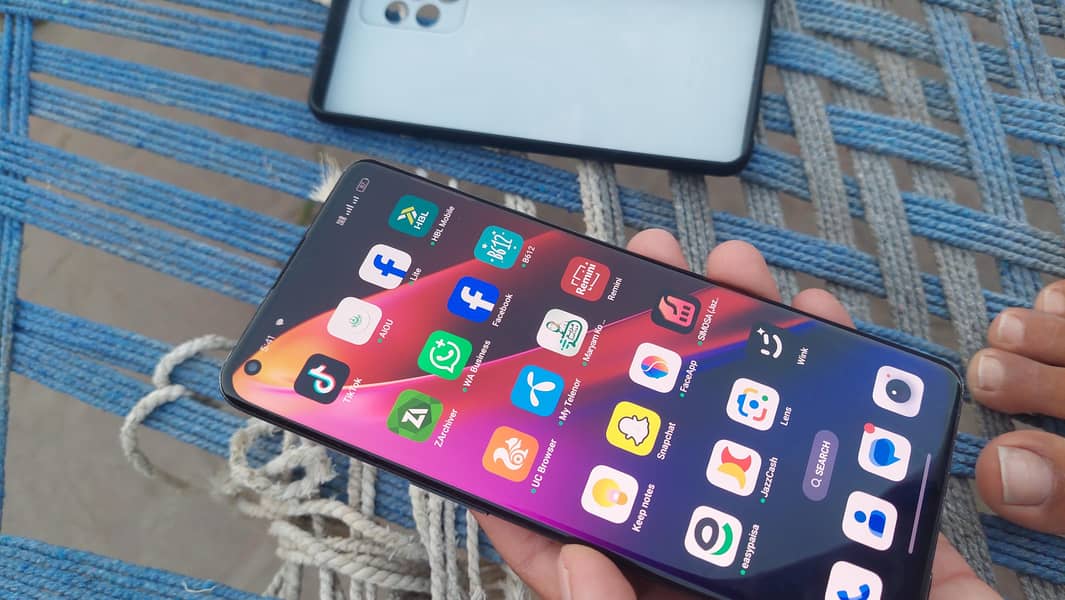 One Plus 9 Pro 8